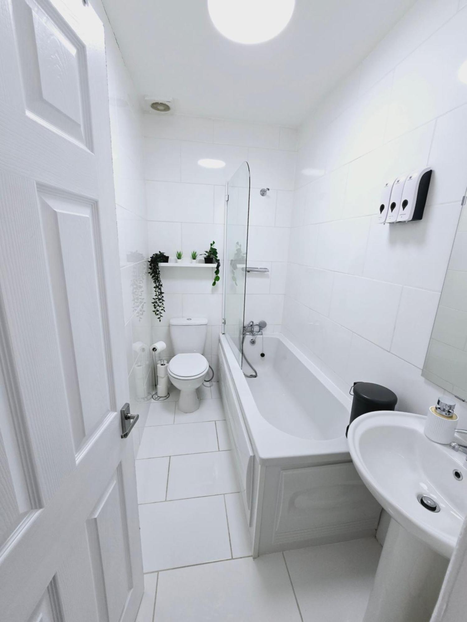 The Flat - 2 Bedroom Apartment London Bagian luar foto