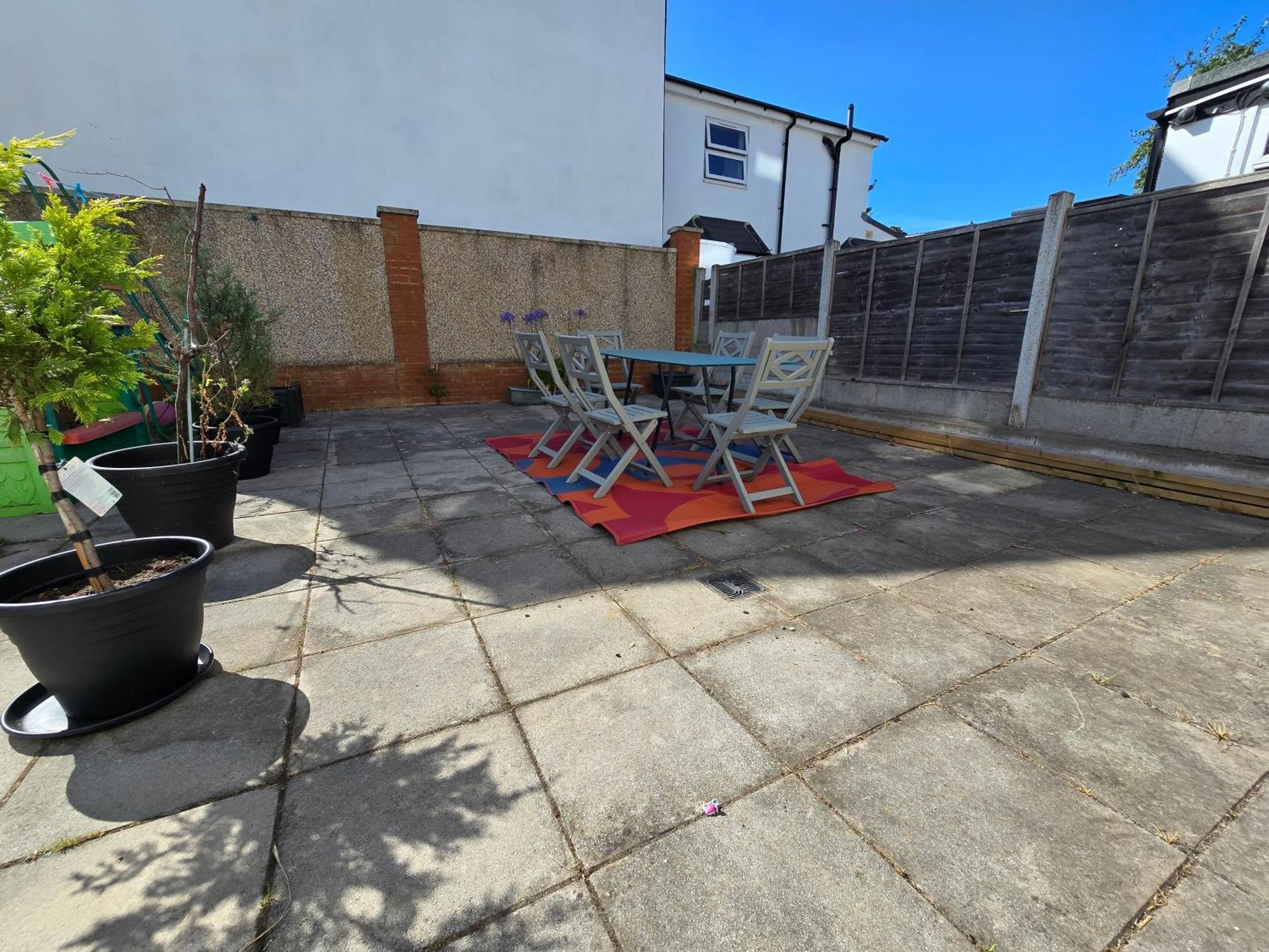 The Flat - 2 Bedroom Apartment London Bagian luar foto